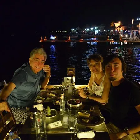 Szálloda Ezer Ayvalı