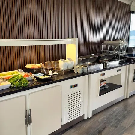 Szálloda Ezer Ayvalı