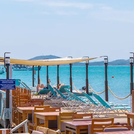 Ezer Hotel 2*