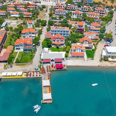 埃泽尔酒店 酒店 Ayvalı