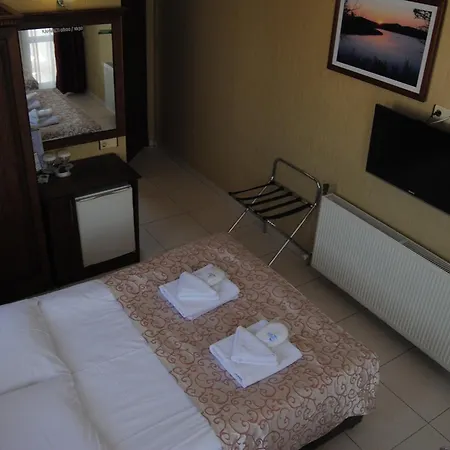 Ezer Hotel Ayvalik